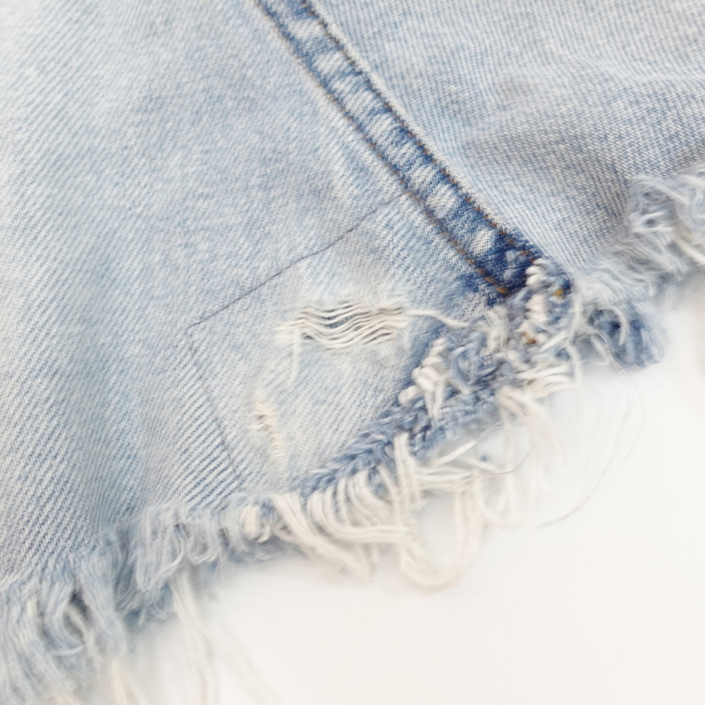 Vintage Levi's High Rise Light Wash Denim Cutoff Mini Skirt - 28 - Picture 8 of 9
